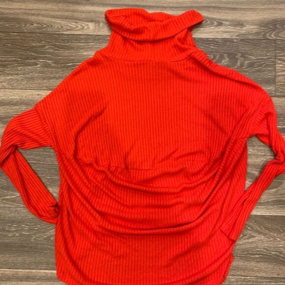 Anthropologie Saturday Sunday tunic / sweater. Size: S.  Drop shoulder.  Hi-low - Picture 4 of 4